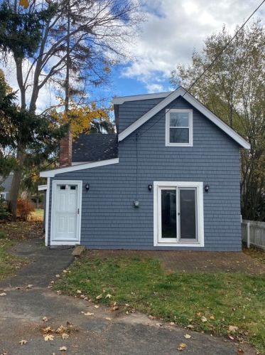 24 Emerald Rd, Nahant MA 01908-1358 exterior