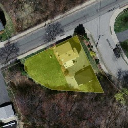 82 Pine St, Newton MA  02465-1442 aerial view