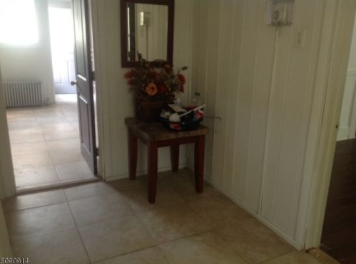 21 Clove Ave, Wantage NJ  07461-1901 exterior