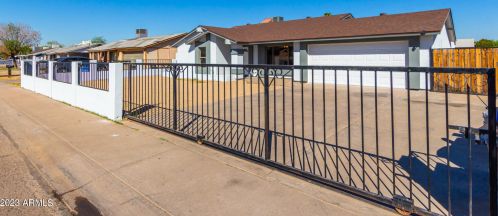 6802 Cambridge Ave, Phoenix, AZ 85035-1422