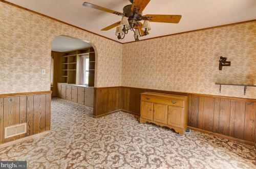 489 Hemlock Ter, West Deptford NJ 08096-2815 exterior