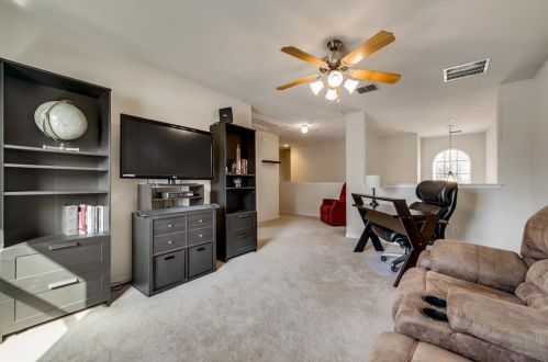 7216 Mediterranean Dr, Plano TX 75093-2137 exterior