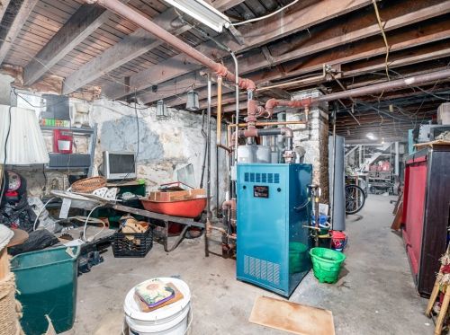 50 Harlem St, Worcester MA 01610-2148 exterior