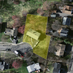 11 Selwyn Rd, Newton MA 02461-2123 aerial view