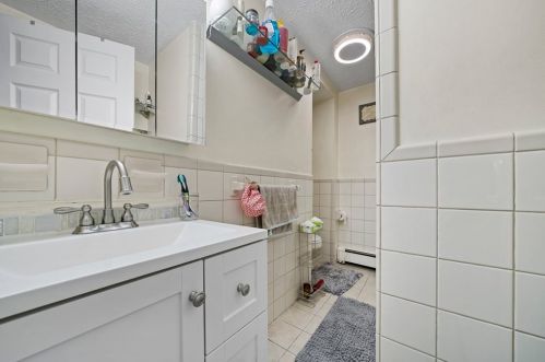 32 Appleton St, Everett MA 02149-1930 exterior