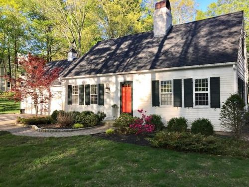 113 Main St, Topsfield MA  01983-1818 exterior