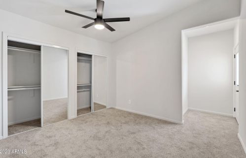 39068 15th Ave, Phoenix AZ 85086-7226 exterior