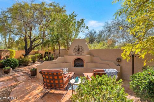 9416 47 St, Phoenix AZ 85028-5204 exterior