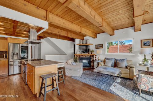 95 Aspen Dr, Park City UT 84098-5186 exterior