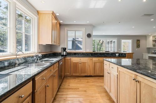 136 Village Ave, Dedham MA  02026-4224 exterior