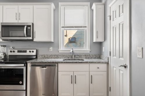 50 Library St, Chelsea MA 02150-2908 exterior