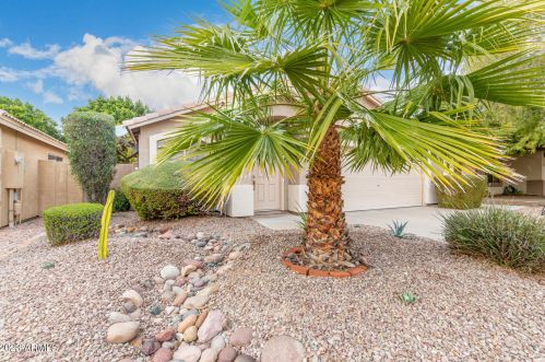 3942 Agave Rd, Phoenix AZ  85044-0614 exterior