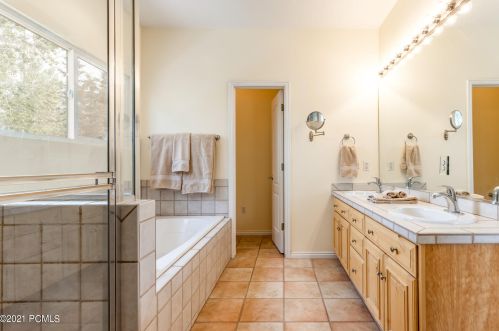 1639 Ft Rd, Park City UT 84098-6587 exterior