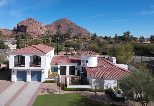 5123 43rd Pl, Phoenix AZ  85018-1633 exterior