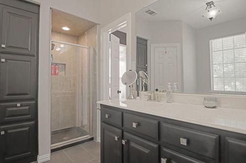 6516 Coral Ln, Garland TX 75048-3386 exterior