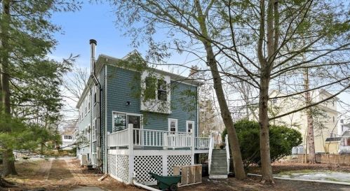 67 Dothan St, Arlington MA 02474-1343 exterior