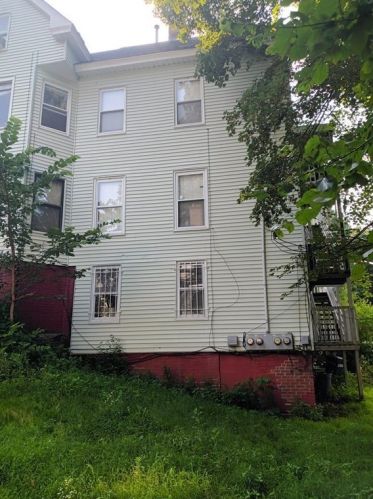 148 May St, Worcester MA 01602-4336 exterior