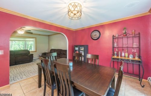 31 Courtland Dr, Wantage NJ  07461-1711 exterior