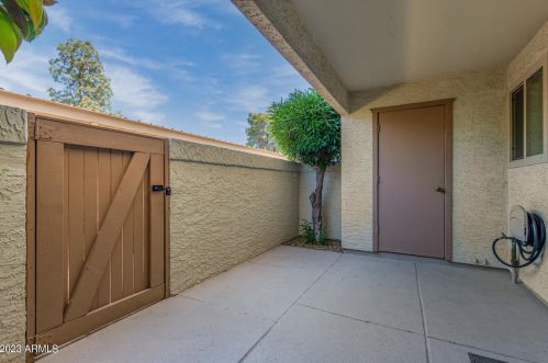 4150 Cactus Rd, Phoenix AZ  85032-7608 exterior