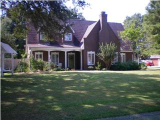 608 Charles V St, Satsuma, AL 36572-2824