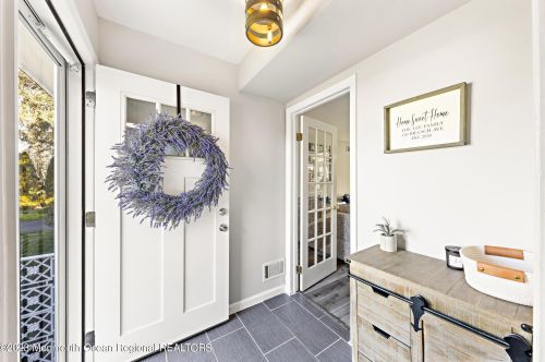 450 Branch Ave, Little Silver NJ  07739-1111 exterior