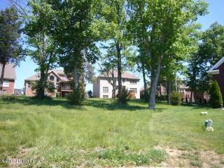 215 Notting Hill Blvd, Louisville, KY 40245-6270