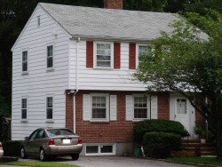 188 Dedham St, Newton, MA 02461-2118