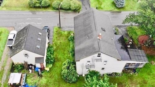 18 Iona Ave, Dracut, MA 01826-3751