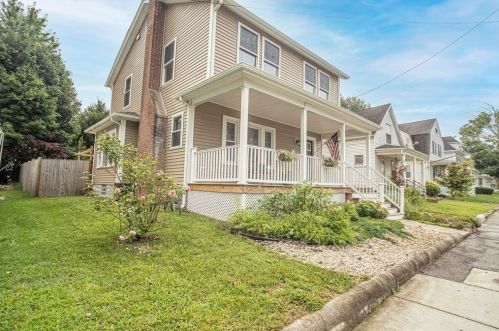 13 Monica St, Taunton MA 02780-2607 exterior