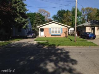 2220 Avon St, Saginaw MI  48602-3812 exterior