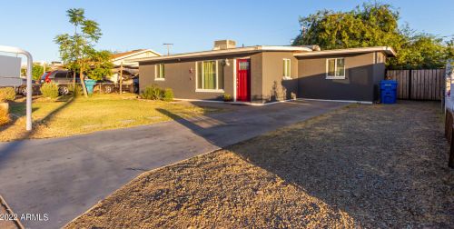 1315 Cheryl Dr, Phoenix AZ  85020-1843 exterior