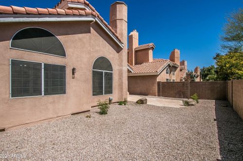 3233 Briarwood Ter, Phoenix AZ 85048-0154 exterior