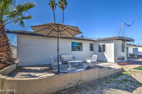 3212 Captain Dreyfus Ave, Phoenix AZ  85032-6146 exterior