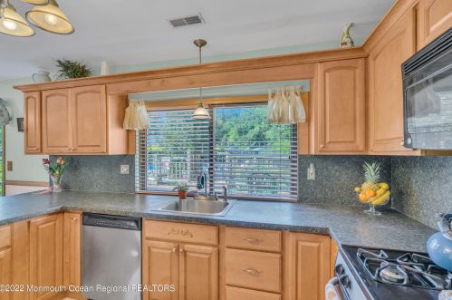 2 Neal St, Jackson Twp NJ exterior