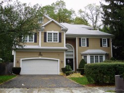 195 Woodward St, Newton, MA 02468-2003