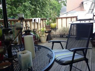 30 Churchill Ave, Arlington MA  02476-6325 exterior