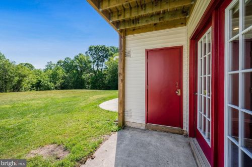 1162 Tristram Cir, West Deptford NJ  08051-2239 exterior