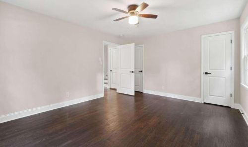 2022 Deren Way, Atlanta GA  30345-3710 exterior