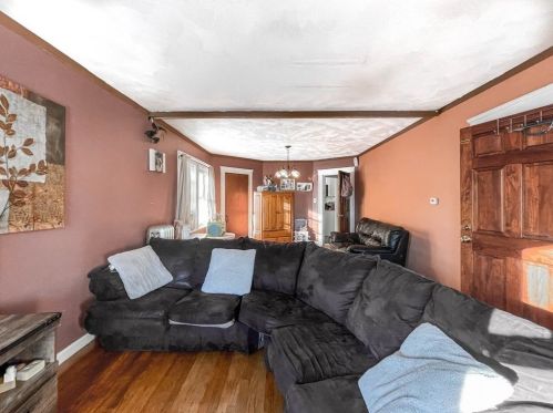 11 Cannell Pl, Everett MA 02149-4629 exterior