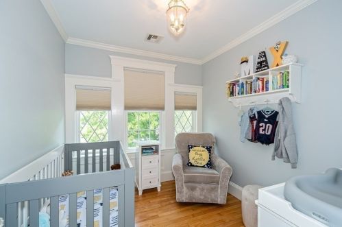 1058 Highland Ave, Needham MA 02494-1128 exterior