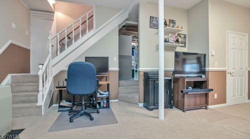 72 High Mtn Rd, Skyline Lakes NJ 07456-2510 exterior