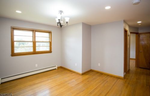 47 Jannarone St, Belleville NJ  07109-2340 exterior