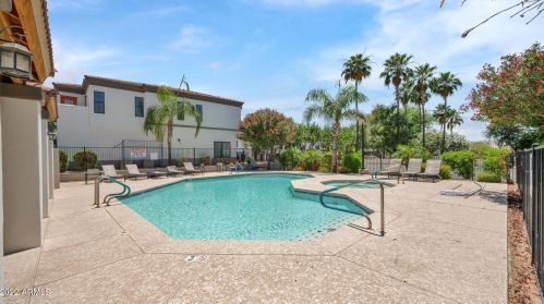 3150 Beardsley Rd, Phoenix AZ  85050-3560 exterior