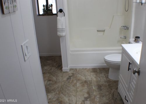 2620 Captain Dreyfus Ave, Phoenix AZ 85032-6706 exterior