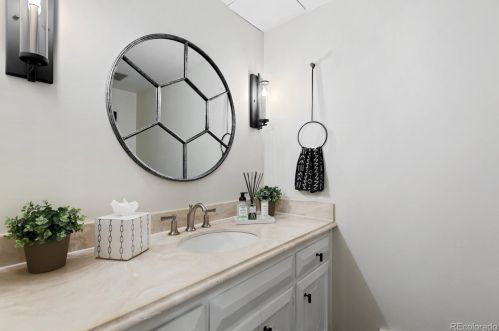 5992 Princeton Ave, Englewood CO 80111-1031 exterior