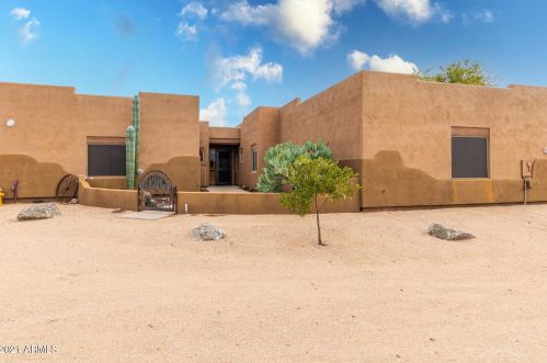 37405 16 St, Phoenix AZ 85086-6479 exterior