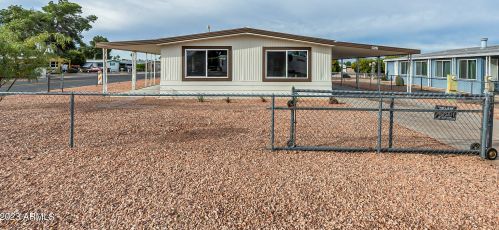 952 96th Pl, Mesa, AZ 85207-5304