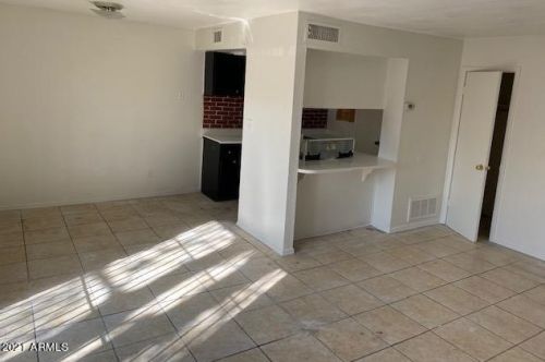 4261 67 Dr, Phoenix AZ 85033-2604 exterior