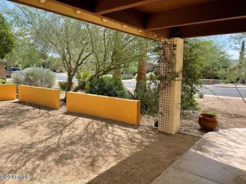 2654 Beryl Ave, Phoenix, AZ 85028-3736