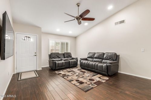 13826 36 Pl, Phoenix AZ 85050-8386 exterior